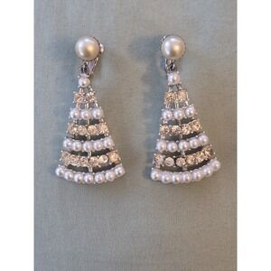 Vintage SARAH COVENTRY Christmas Tree Earrings.  Faux Pearl & Rhinestones